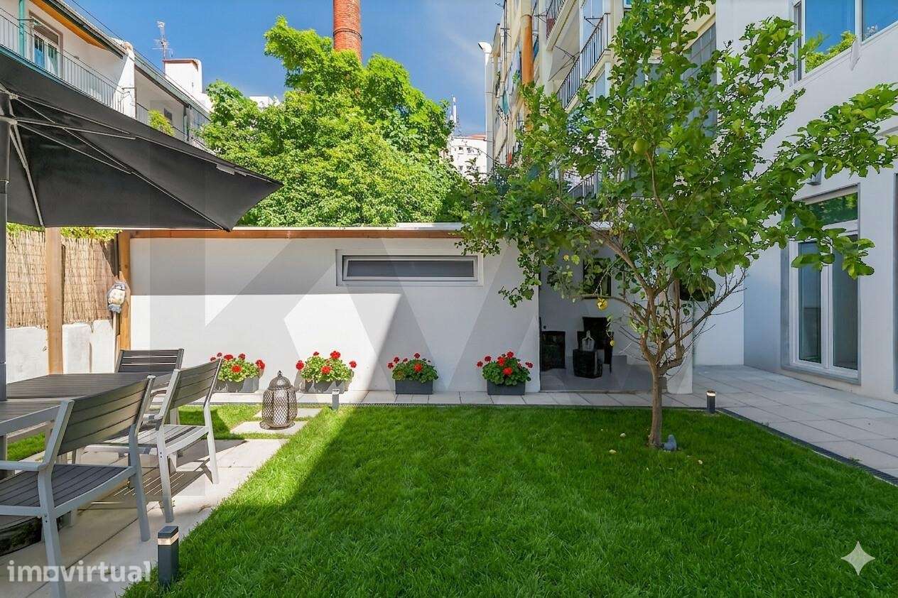 Apartamento T3+1 com Jardim Privativo perto do Saldanha - Grande imagem: 2/30