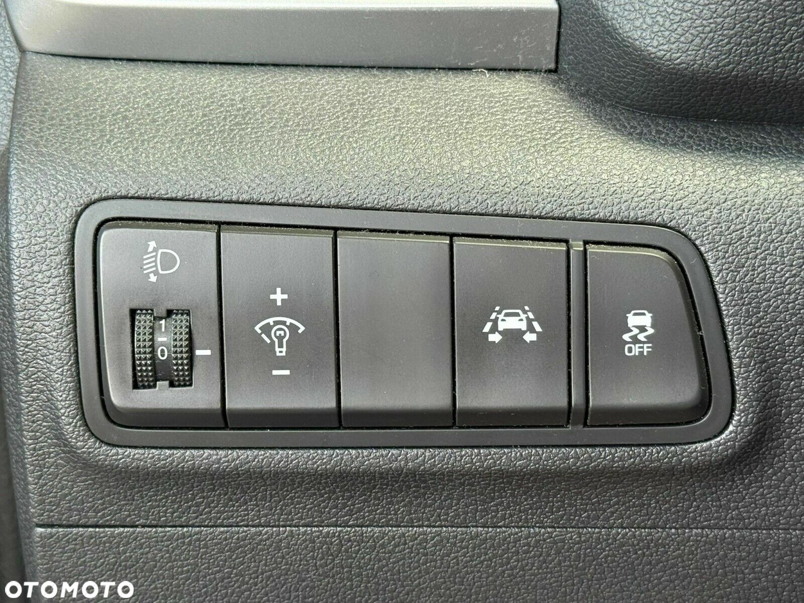 Hyundai Tucson 1.6 GDI BlueDrive Comfort 2WD - 20