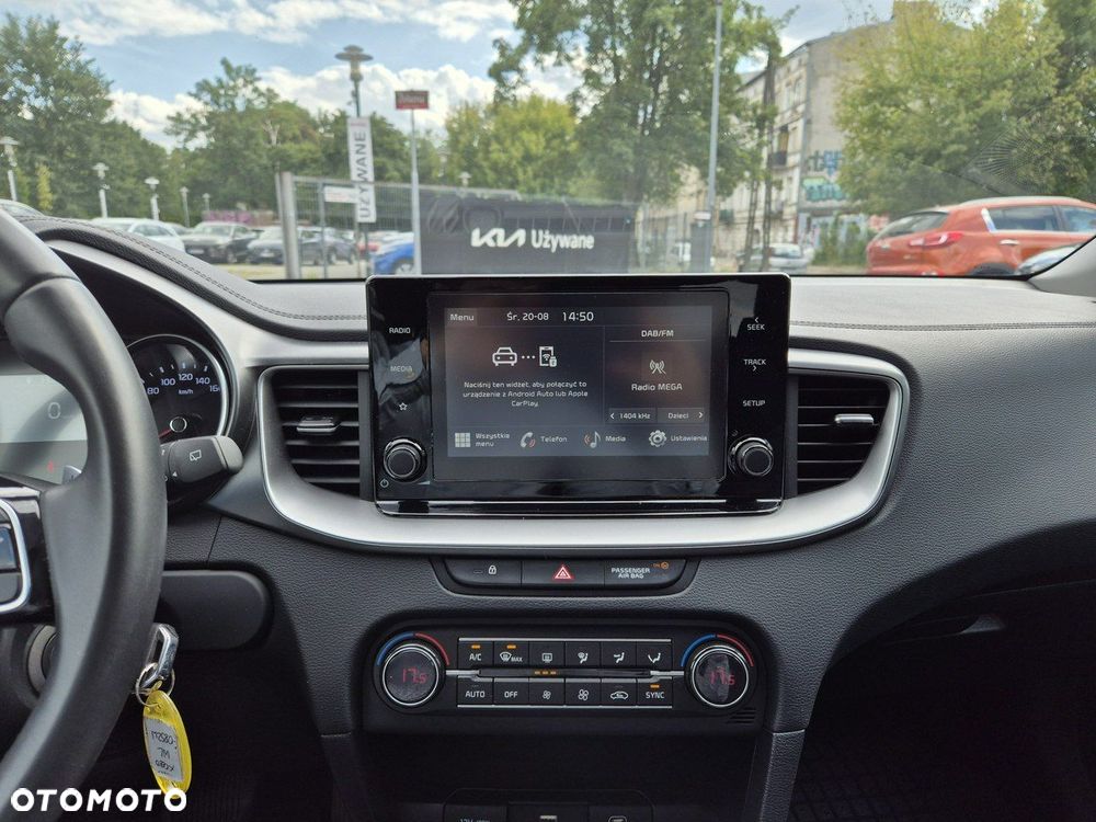 Kia XCeed 1.5 T-GDI M DCT - 24