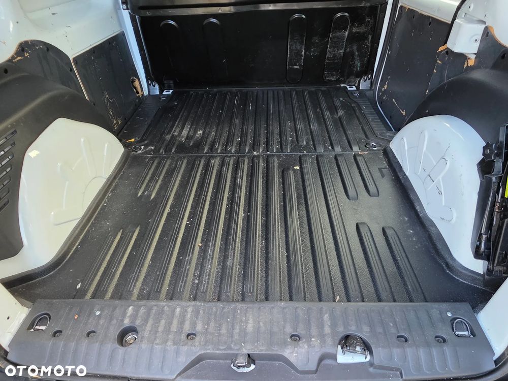 Renault Kango - 27