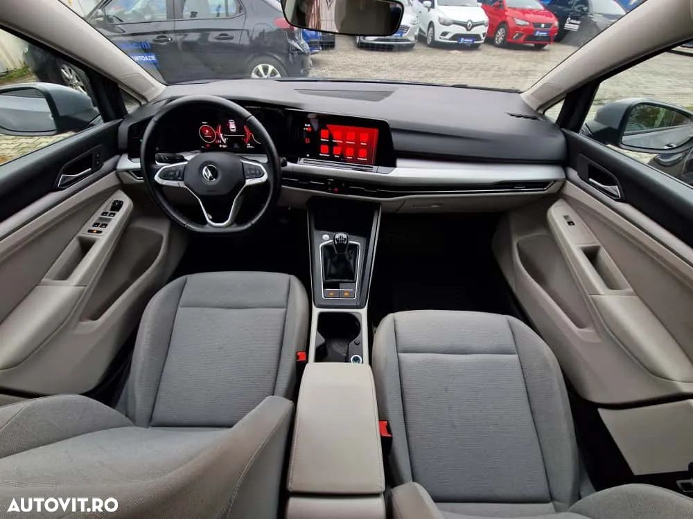 Volkswagen Golf 1.5 TSI ACT Life - 10