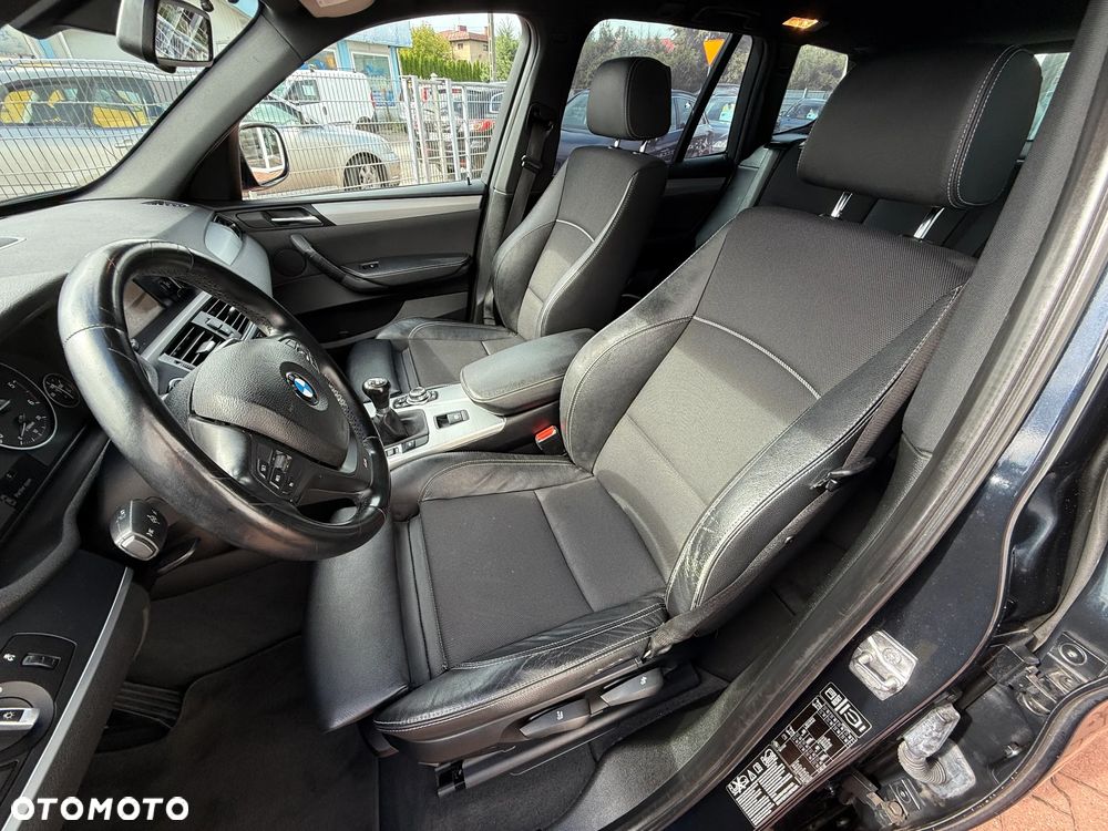 BMW X3 xDrive20d - 33
