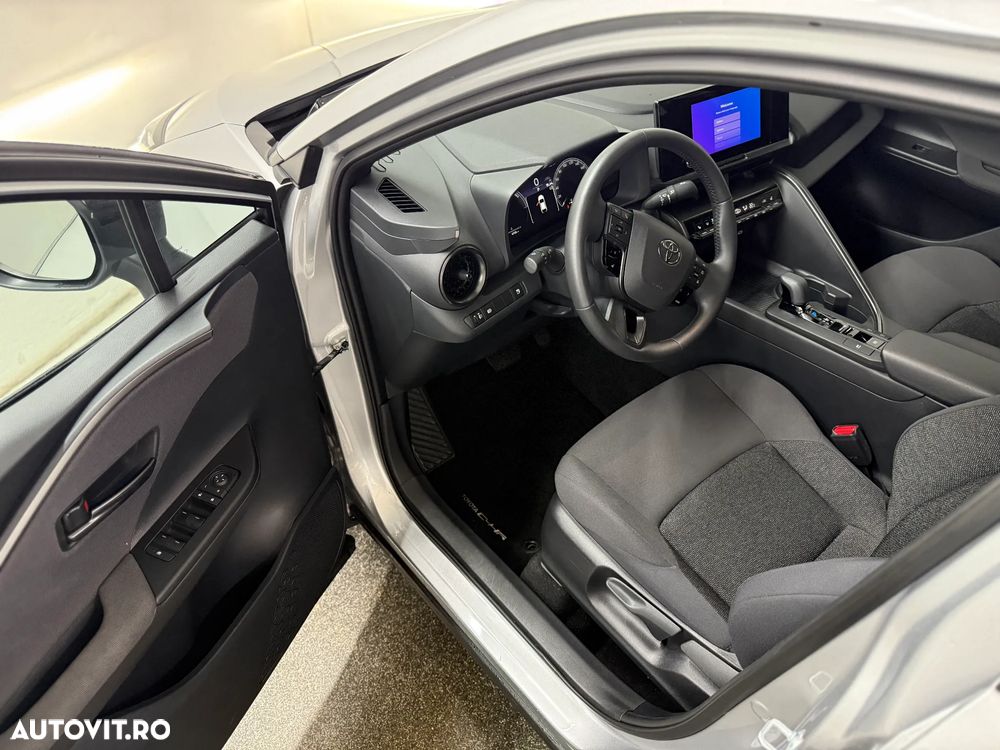 Toyota C-HR 1.8 HEV 140 CP 4x2 CVT Active - 6