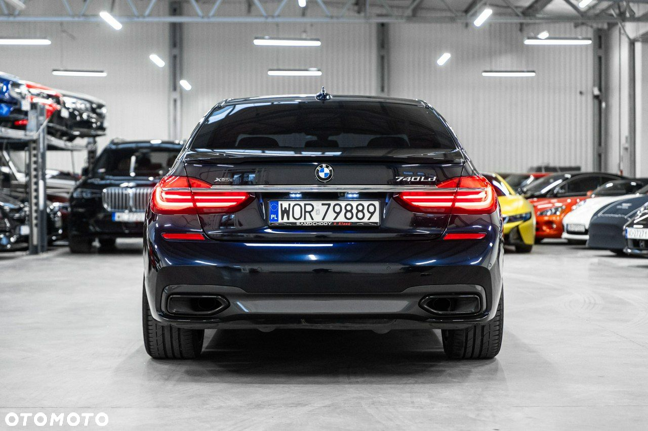 BMW Seria 7 - 10