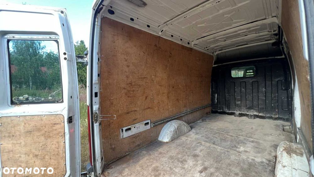 Iveco Daily - 18