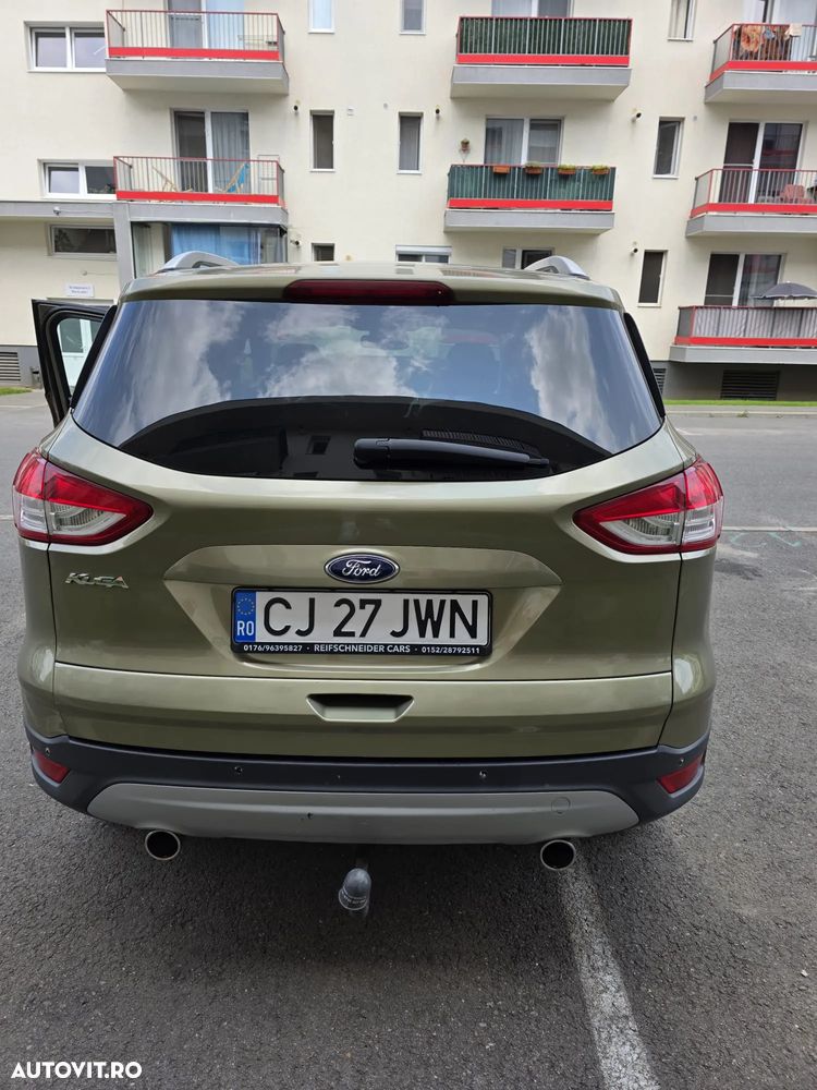 Ford Kuga 2.0 TDCi Powershift 4WD Titanium - 3