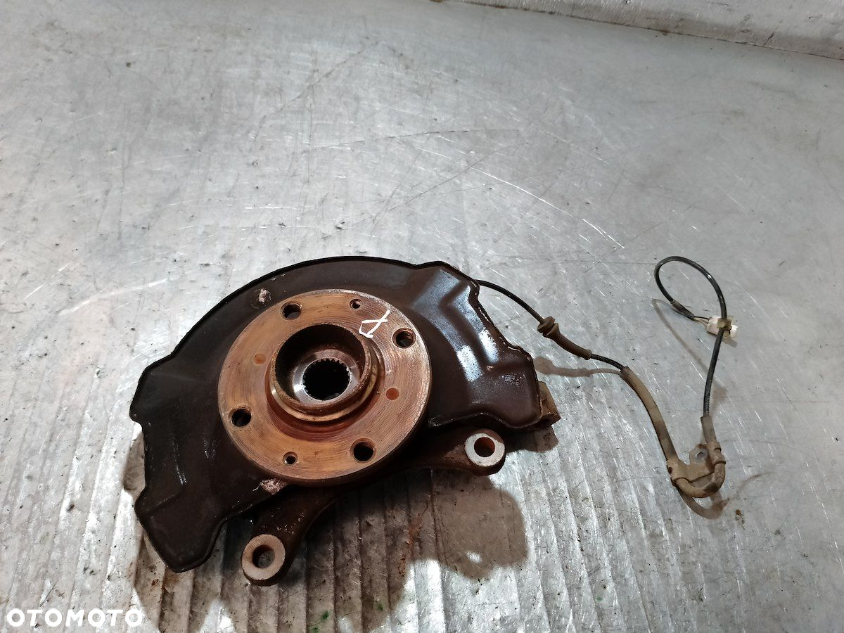 ZWROTNICA PRAWY PRZÓD SUZUKI SWIFT 1.3 V10 - 7
