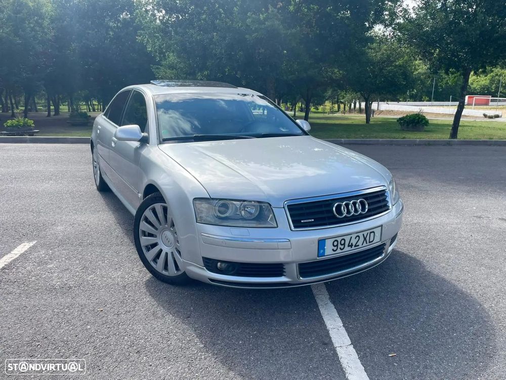 Audi A8 - 4