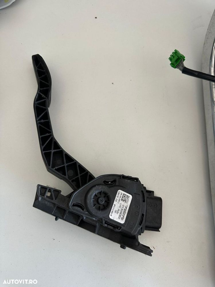 Pedala acceleratie Volvo XC60 S60 V60 31329062 - 1