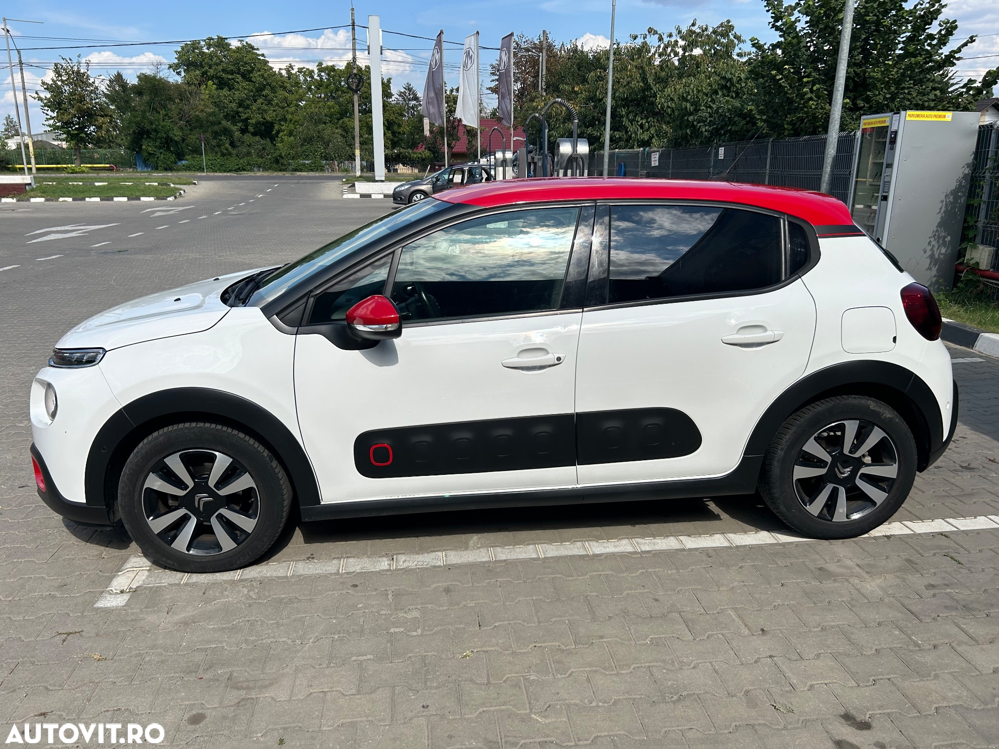 Citroën C3 1.2 PureTech S&S EAT Shine - 6