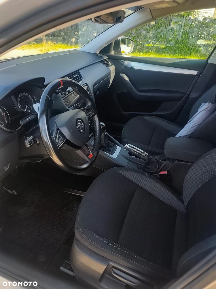 Skoda Octavia 1.6 TDI Ambition - 8