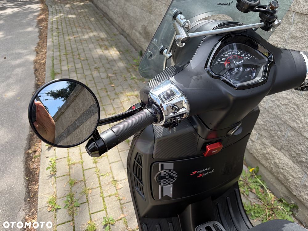 Vespa GTS - 15
