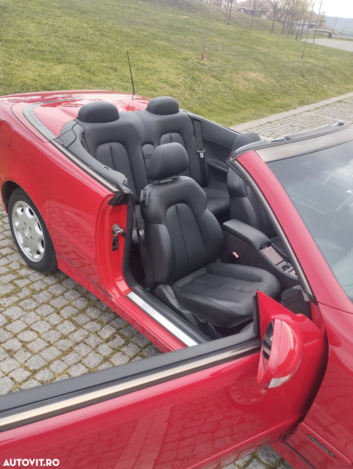 Mercedes-Benz CLK - 16