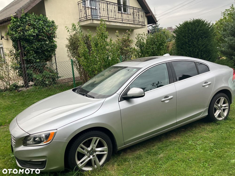 Volvo S60 T5 Powershift Momentum - 6