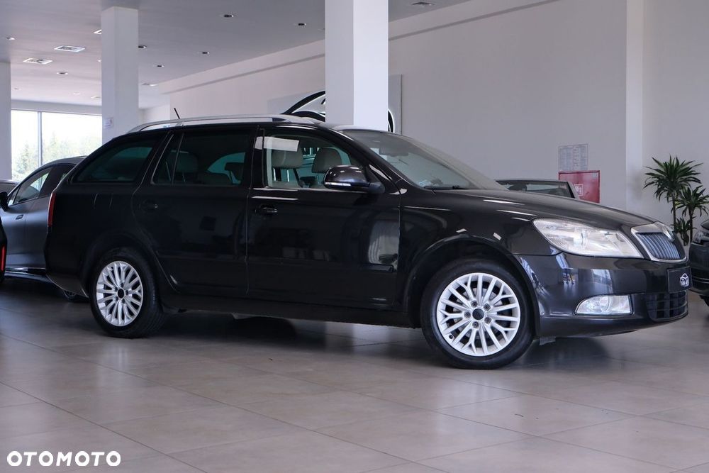 Skoda Octavia 1.6 TDI DPF DSG Active - 3
