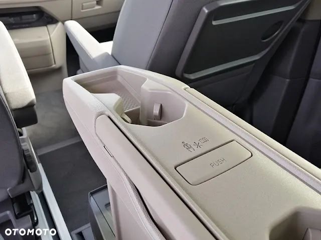 Volkswagen Multivan 2.0 TDI L2 Edition DSG - 5