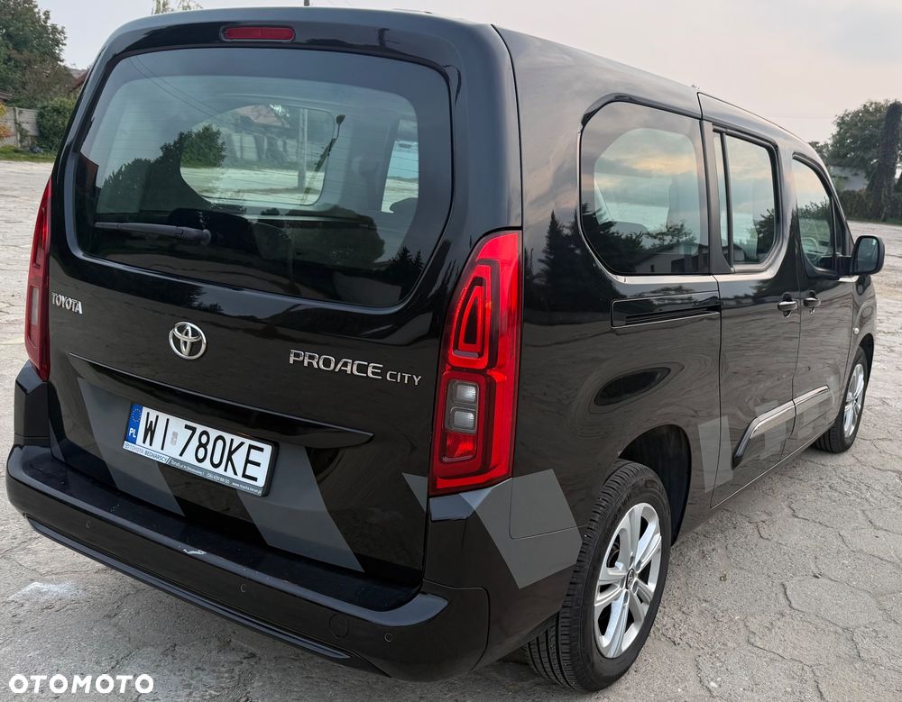 Toyota Proace City Verso Long 1.5 D-4D Business - 10