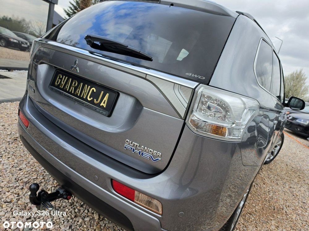 Mitsubishi Outlander - 20