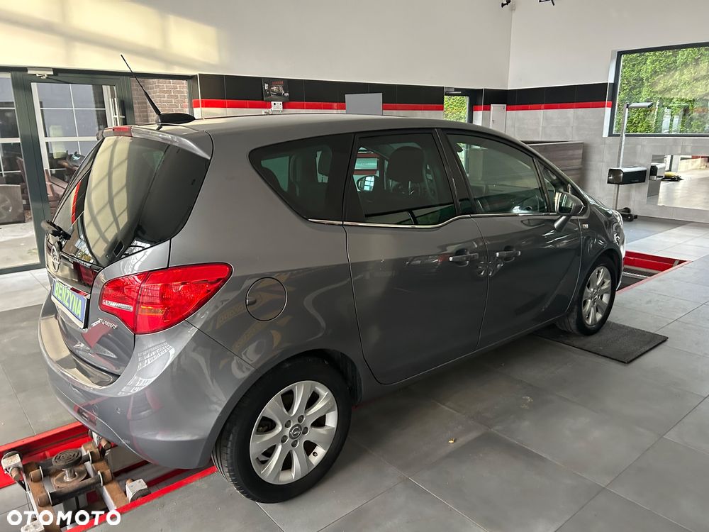 Opel Meriva 1.4 Automatik Color Edition - 9