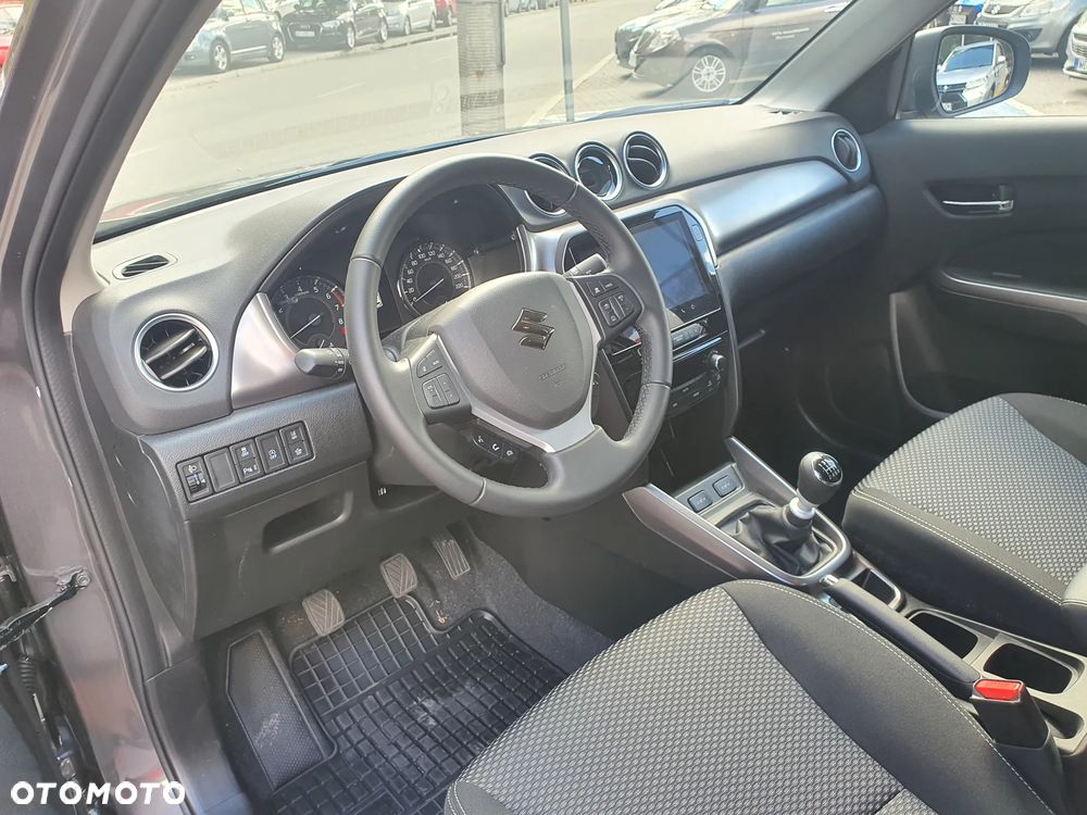 Suzuki Vitara 1.4 Boosterjet mHEV Premium Plus 2WD - 8