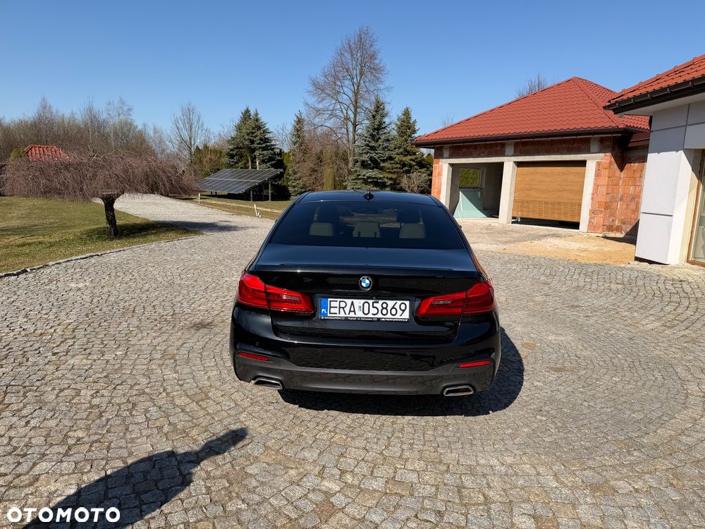 BMW Seria 5 520d xDrive - 2