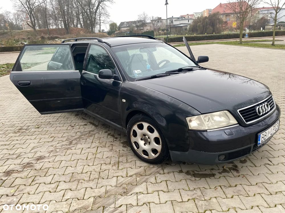 Audi A6 Avant 2.4 - 2