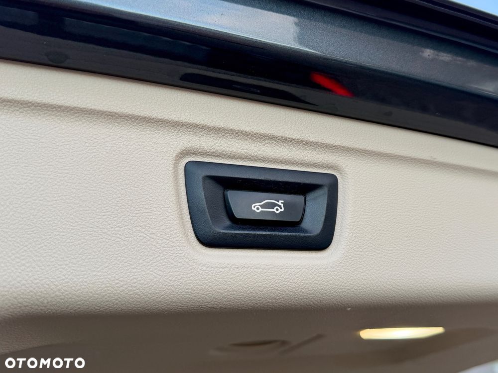BMW Seria 3 320d Advantage sport - 31