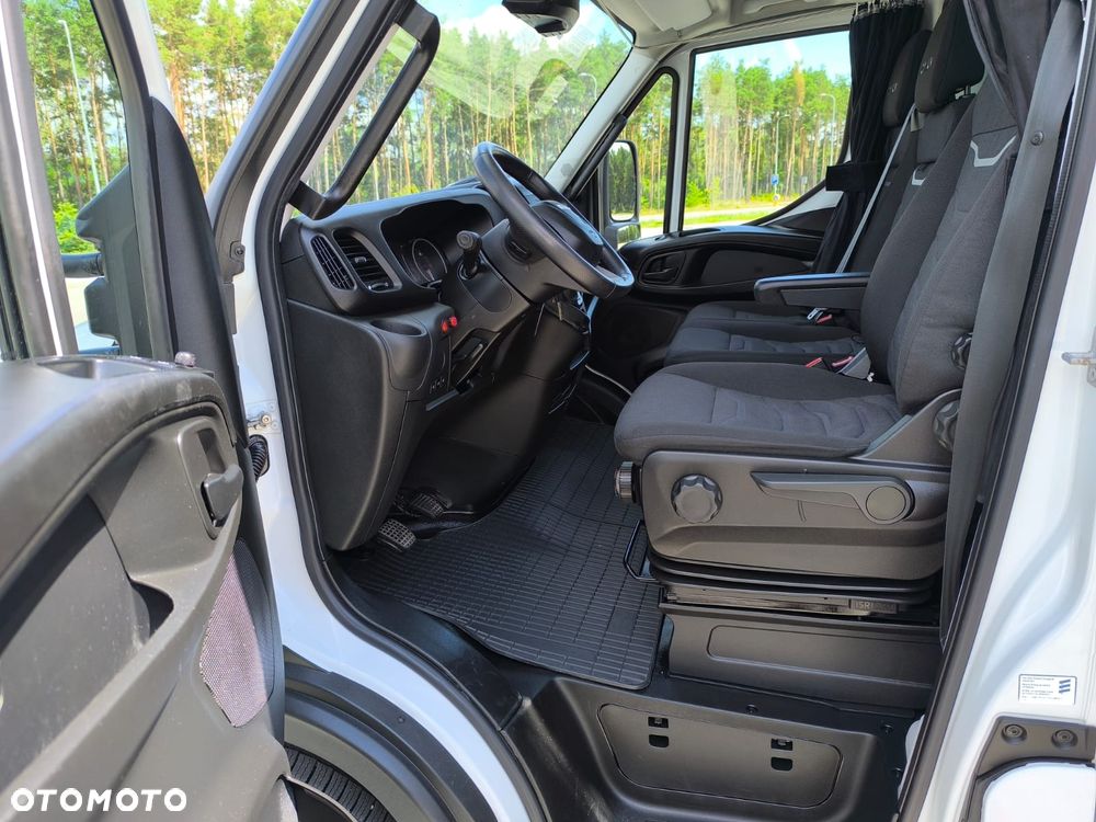 Iveco Daily 70C18 WINDA 1000kg, Sypialnia, 6.50m, 16Palet, 2xFirana + Zsuwany Dach! - 19