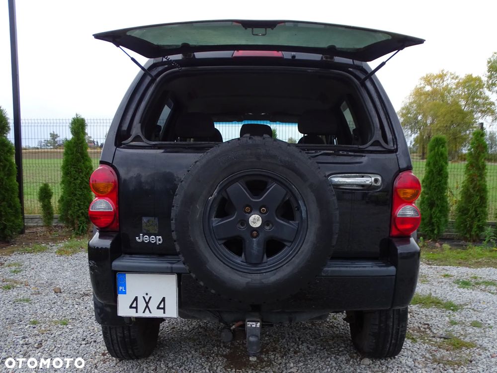 Jeep Liberty 3.7 4x4 - 20