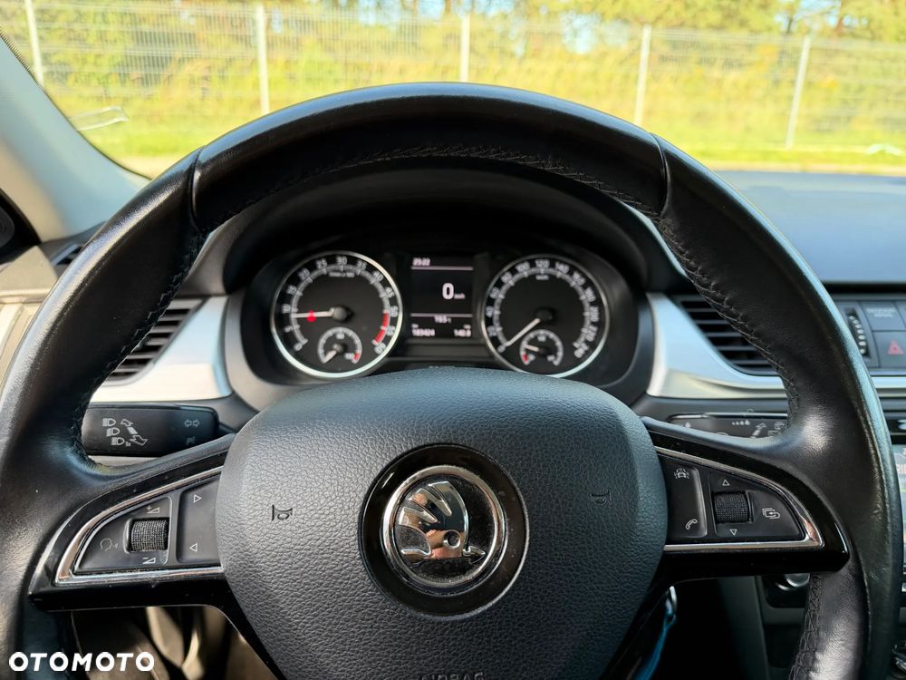 Skoda Rapid 2017 photo 5