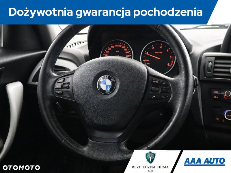 BMW Seria 1 - 21