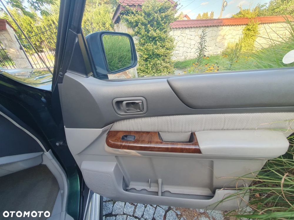 Nissan Patrol GR 3.0 TDI Elegance - 8