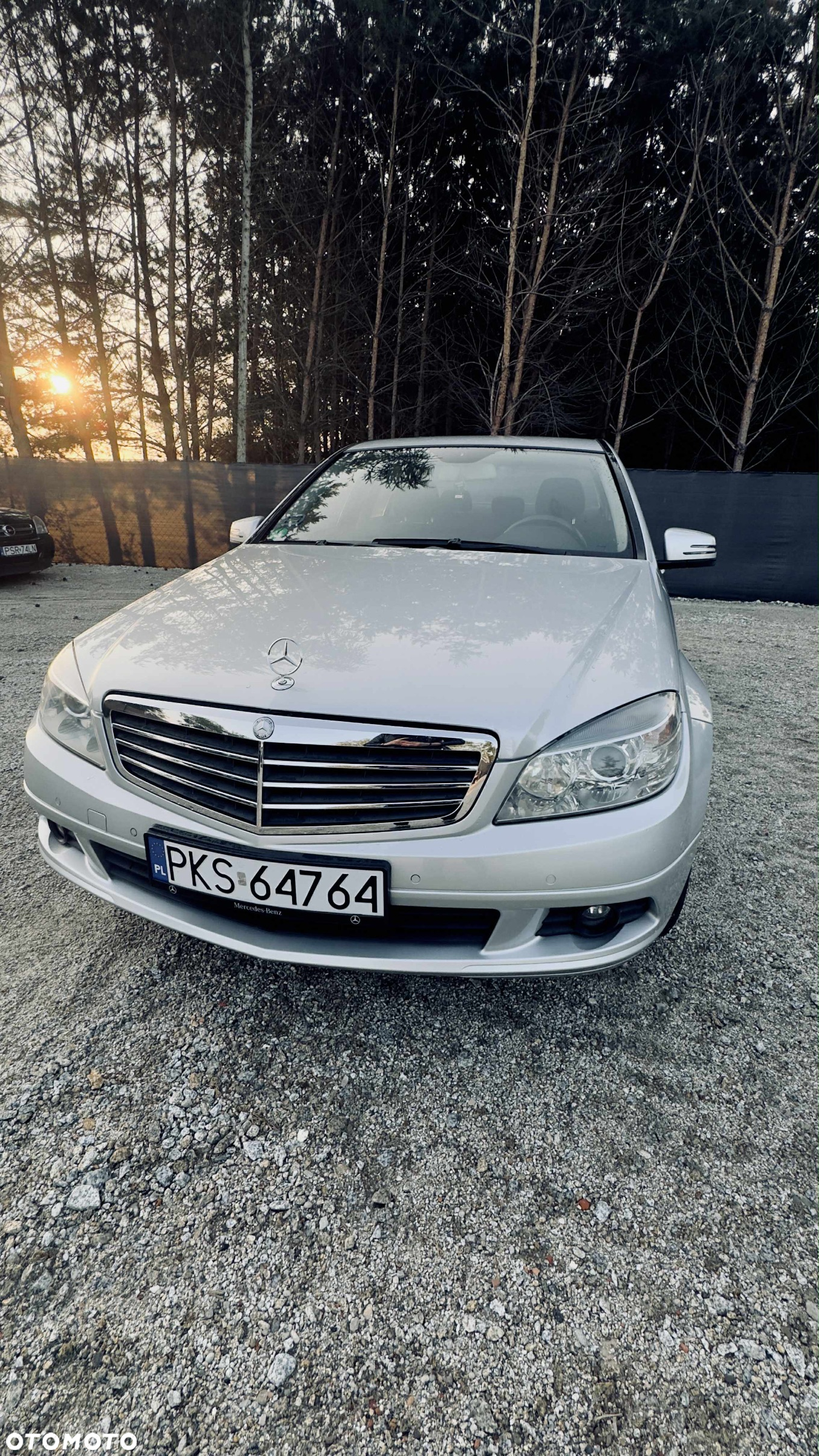 Mercedes-Benz Klasa C 180 CGI BlueEff Classic - 7