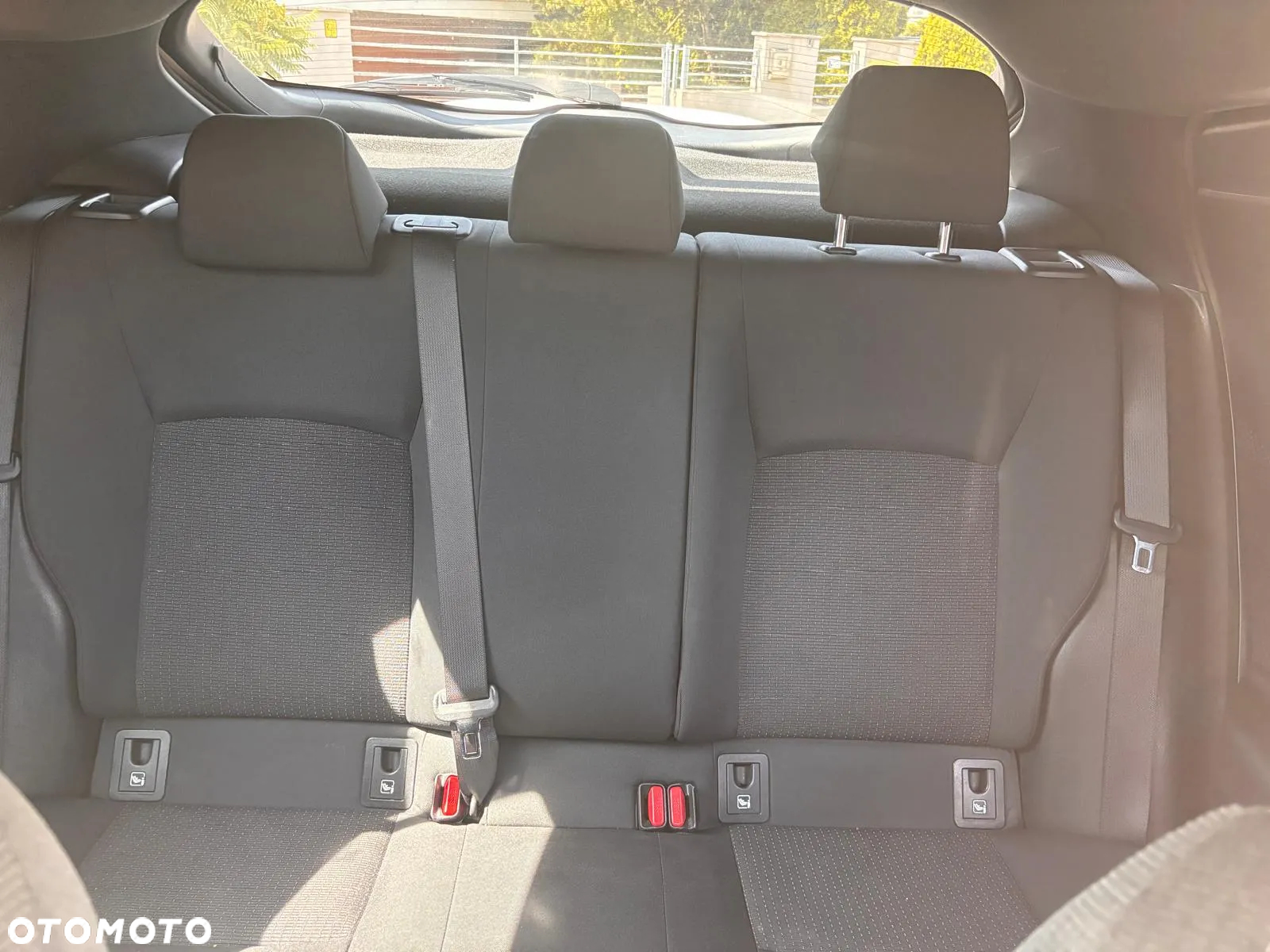 Toyota C-HR 1.8 Hybrid Premium - 16