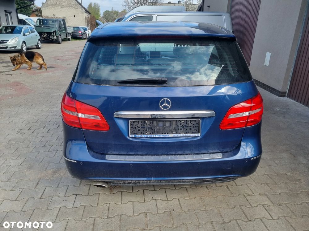 Mercedes-Benz Klasa B 180 CDI (BlueEFFICIENCY) - 7