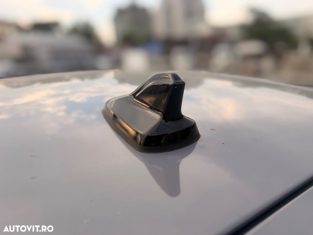 VOLKSWAGEN Golf 2024 — imagine 37