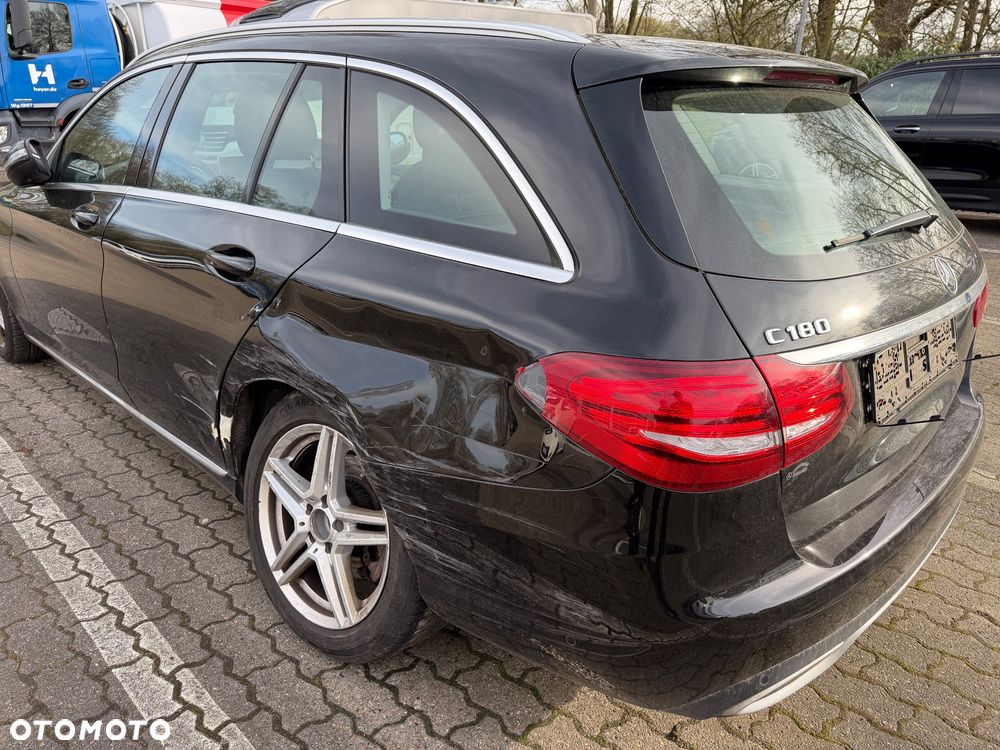 Mercedes-Benz Klasa C 180 Avantgarde - 8