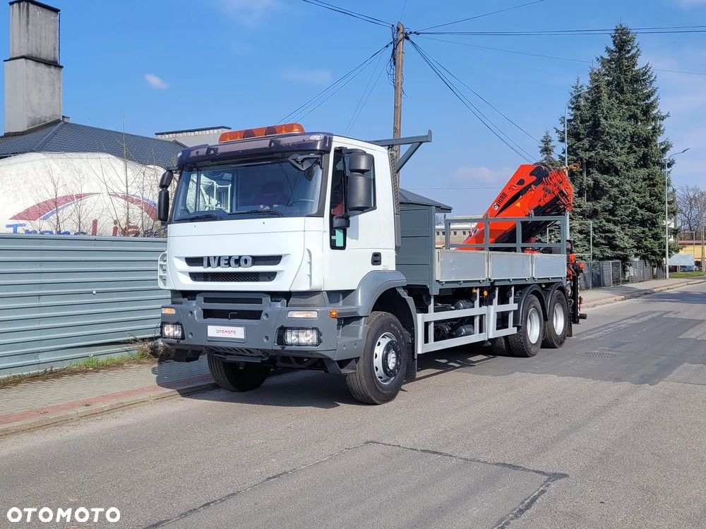 Iveco TRAKKER 260T36 6x4 // HIAB 288 6 WYSUWÓW na 16m // PILOT HDS RADIOWY // MOCNY ŻURAW DUŻY DŹWIG // KLIMA BLOKADY TERENOWE // HAK DO PRZYCZEPY ZACZEP - 10