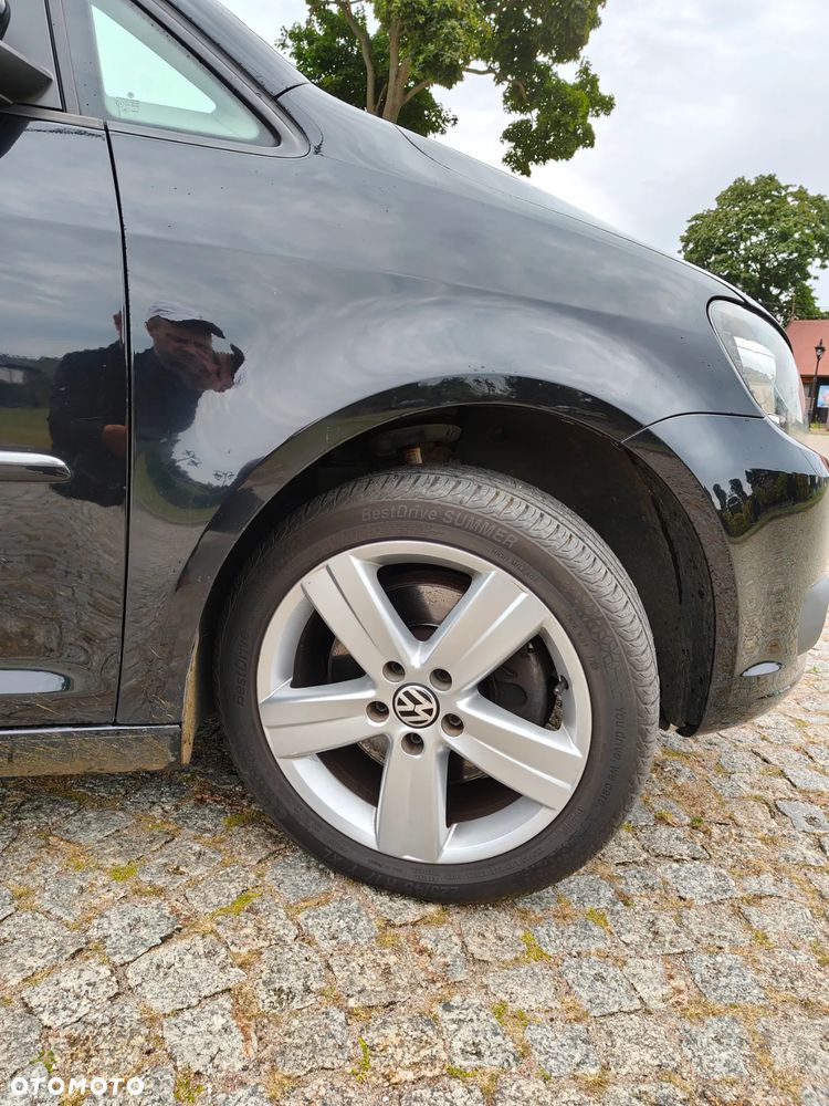 Volkswagen Touran 2.0 TDI DPF DSG Highline - 21