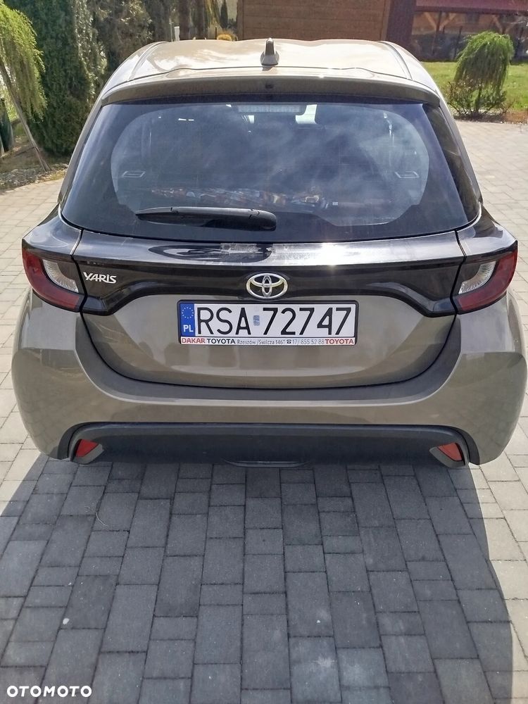Toyota Yaris 1.5 Comfort CVT - 4