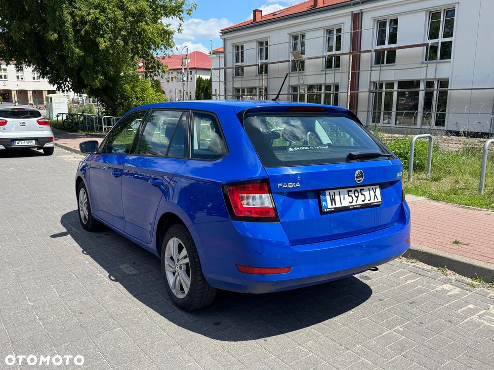 Skoda Fabia 1.0 TSI Ambition - 2