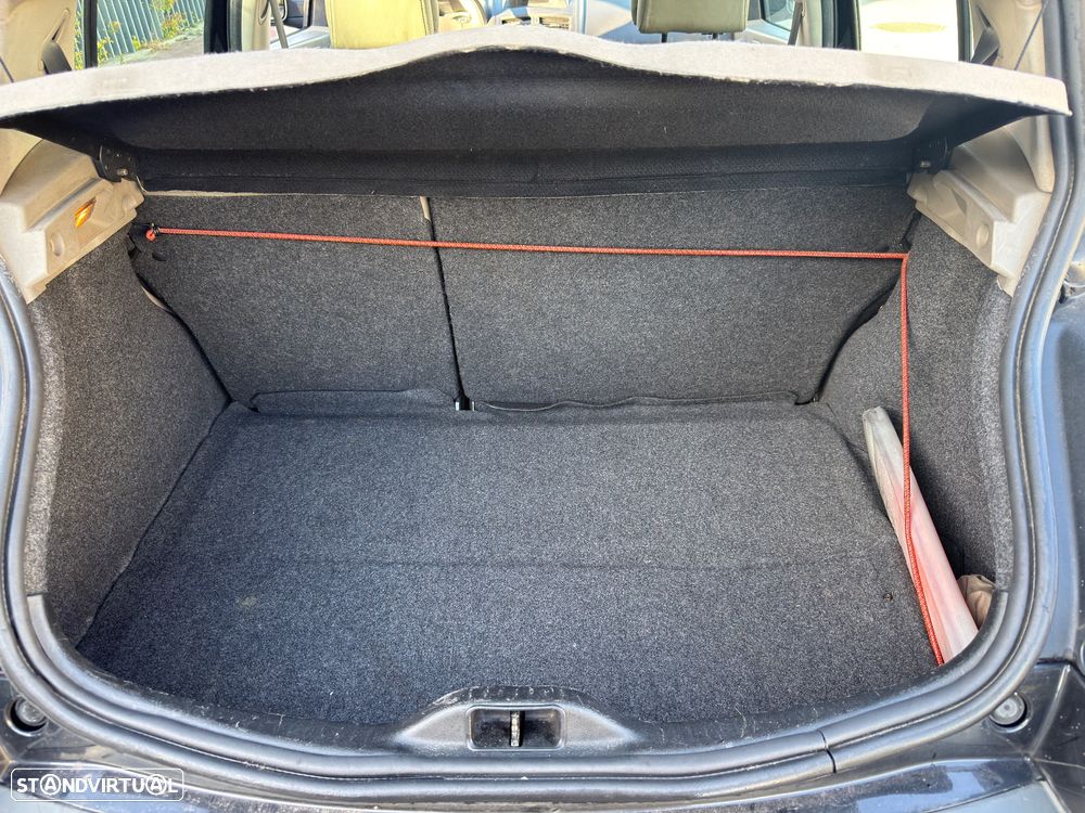 Renault Mégane 1.5 dCi Dynamique Luxe - 8