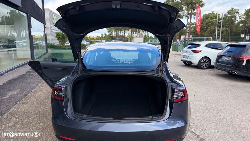 Tesla Model 3 Performance Dual Motor AWD - 18