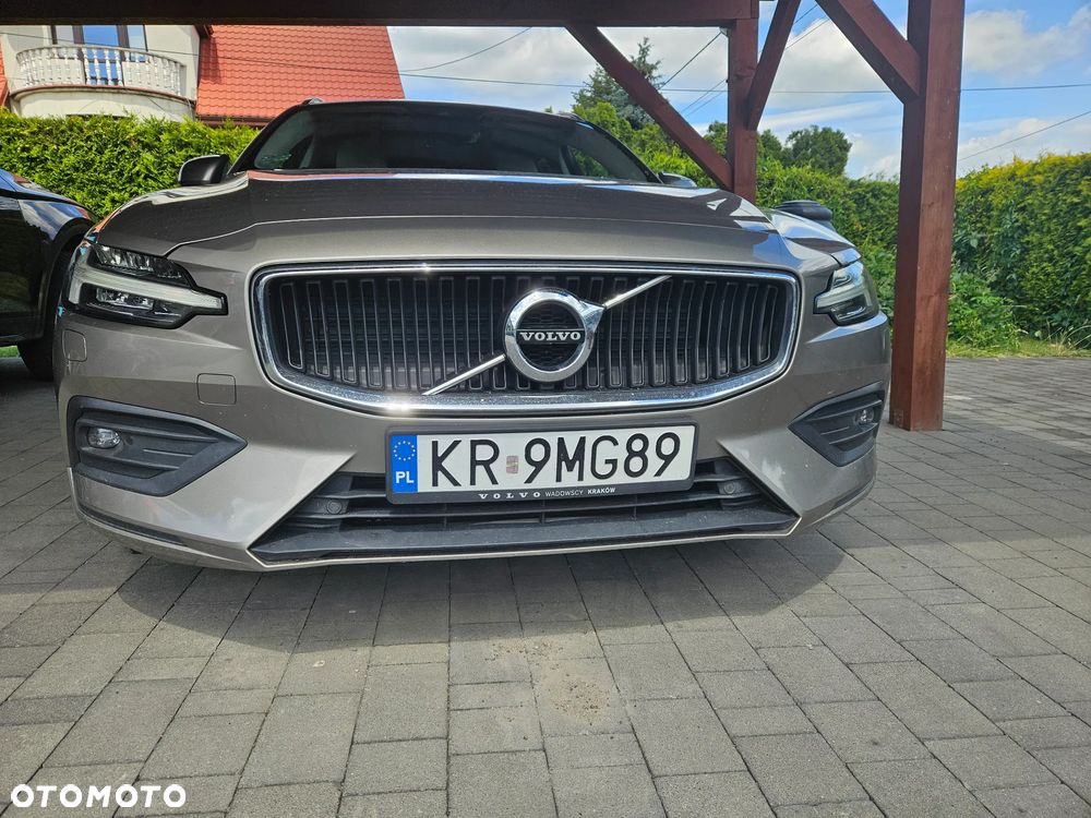Volvo V60 D3 Momentum Pro - 2