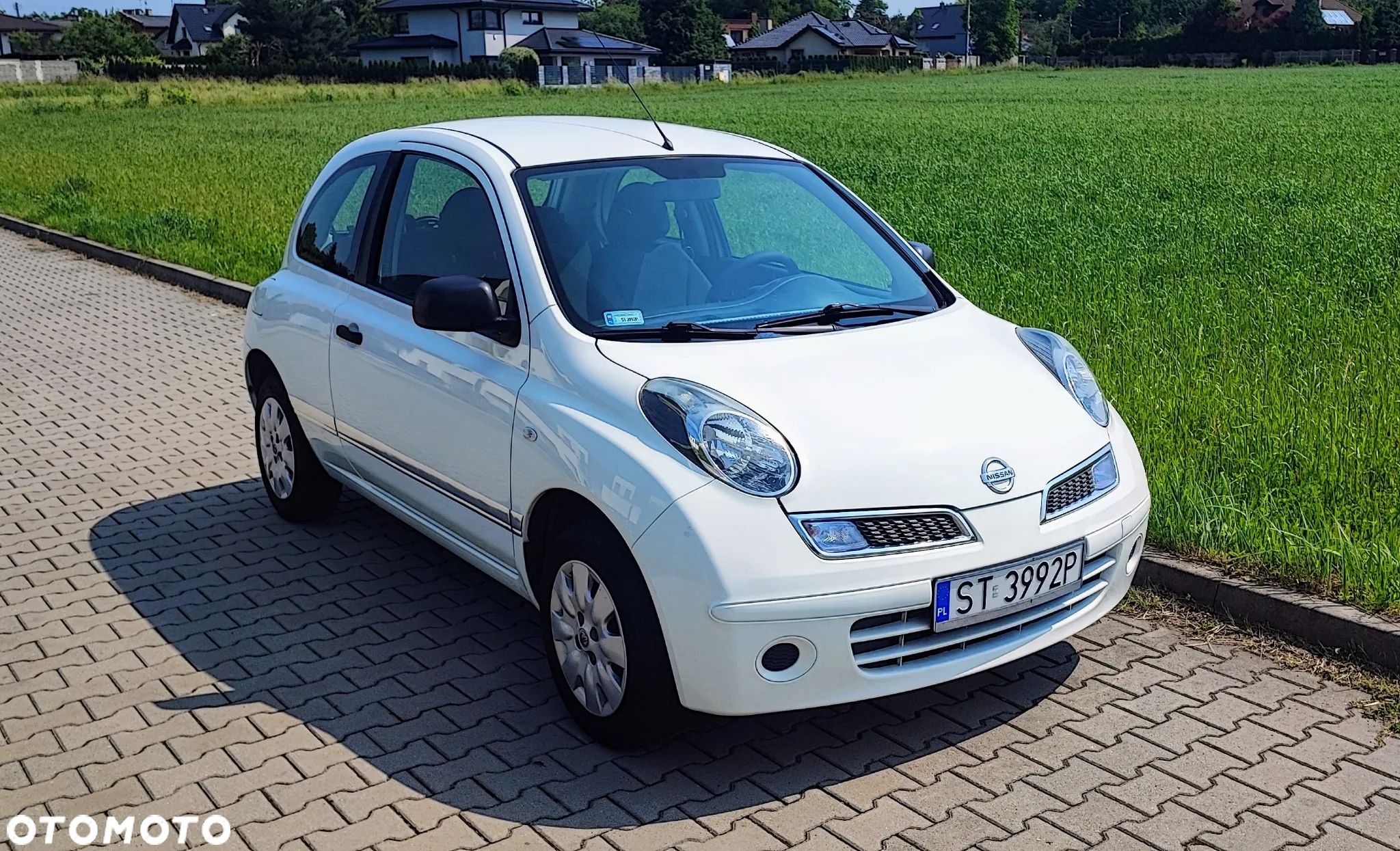 Nissan Micra 1.2 Plus - 1