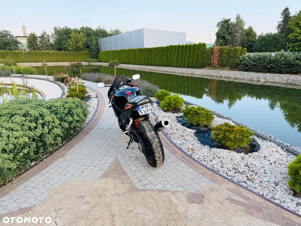 Honda CBR - 5