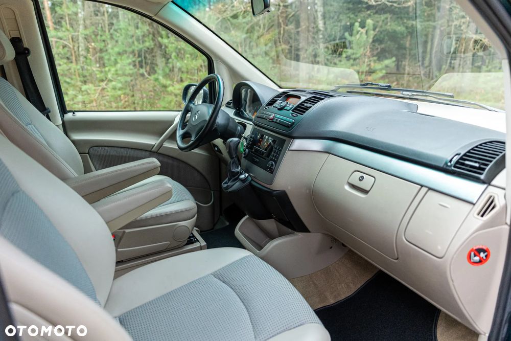 Mercedes-Benz Viano - 10