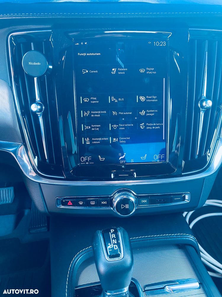 Volvo S90 D5 AWD Inscription - 10