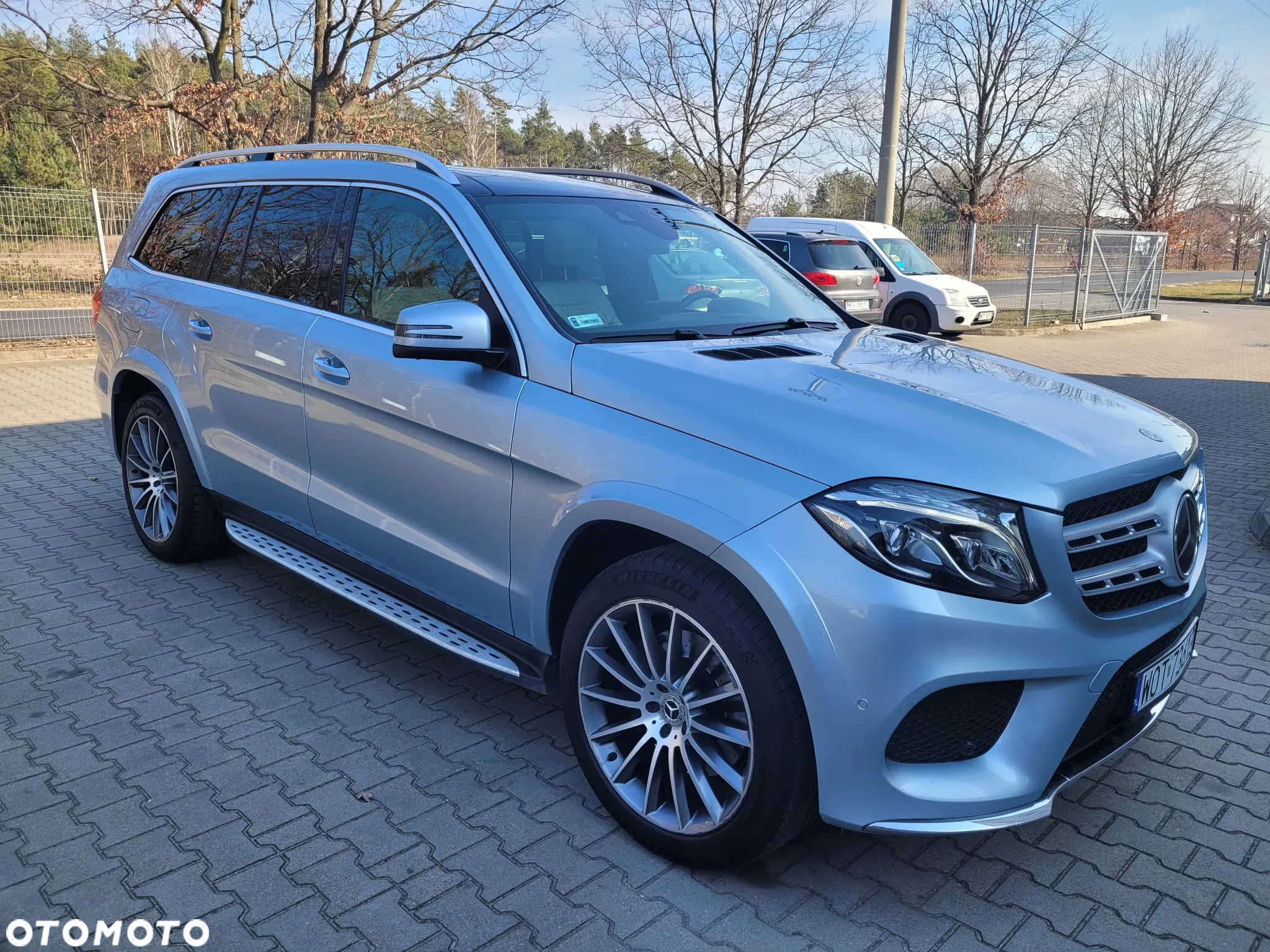 Mercedes-Benz GLS 500 4-Matic - 4