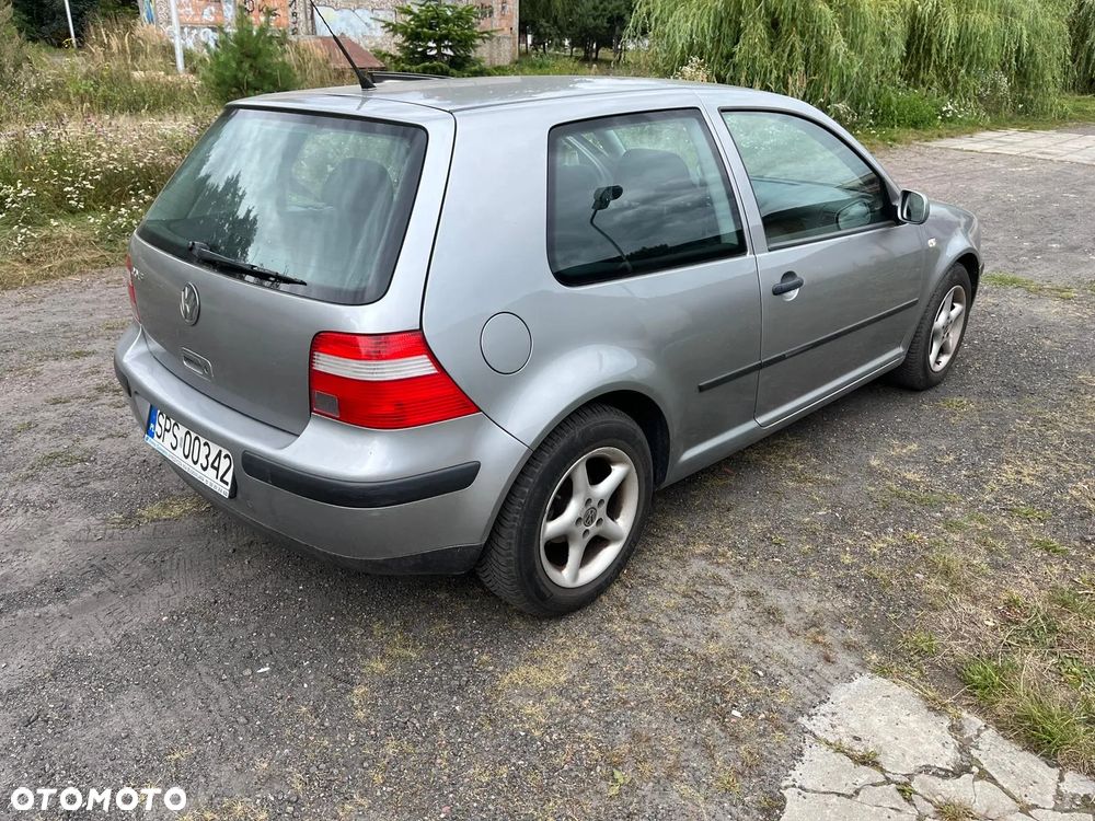 Volkswagen Golf 1.4 Trendline - 4